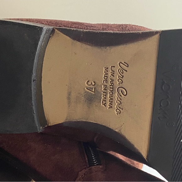 Le Pepe Italian womens Brown suede to the knee boots buckles Size 7 Plum Color - Picture 11 of 16